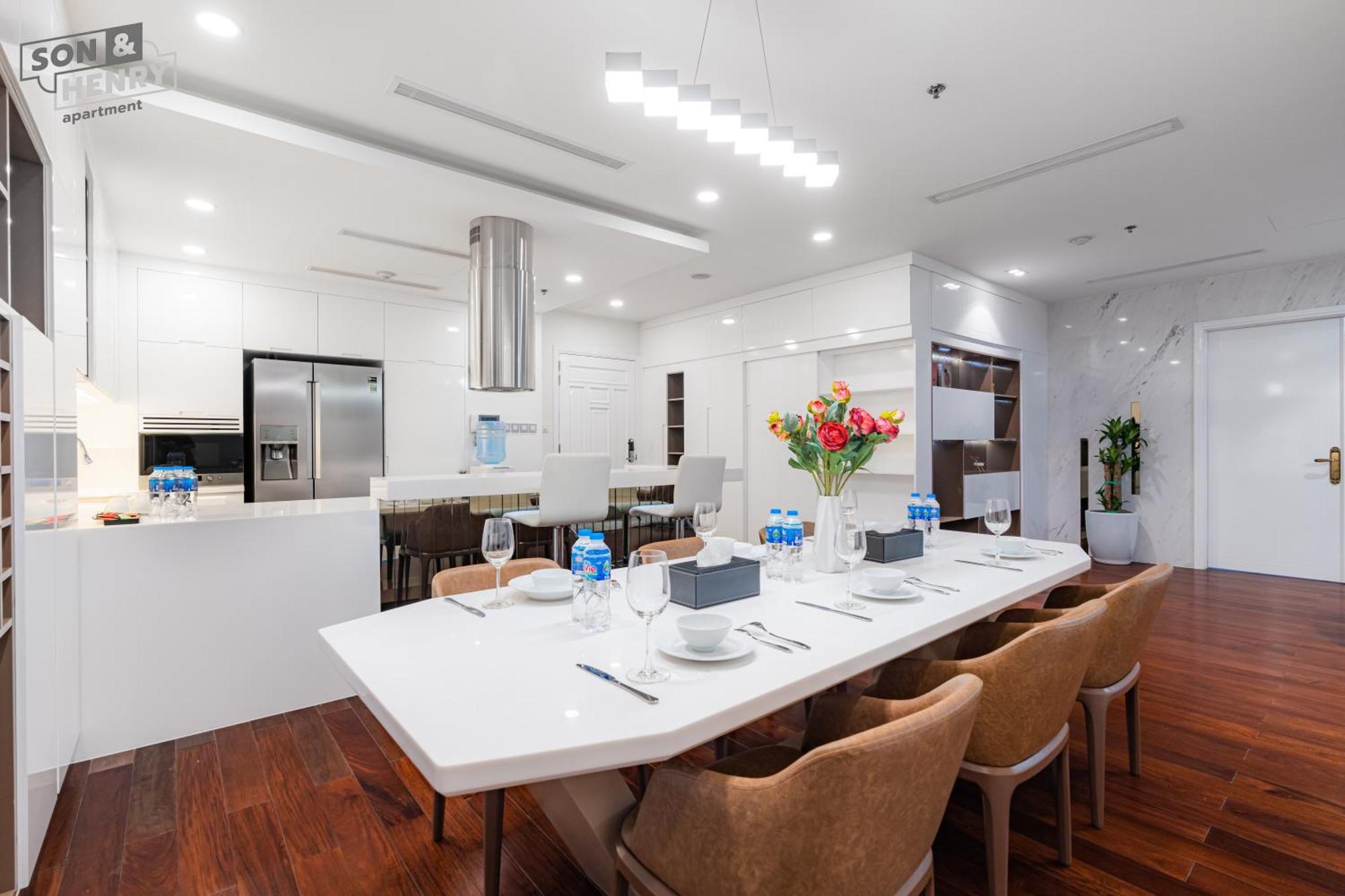 Vincom Center Dong Khoi District 1 Apartment Ho Chi Minh City